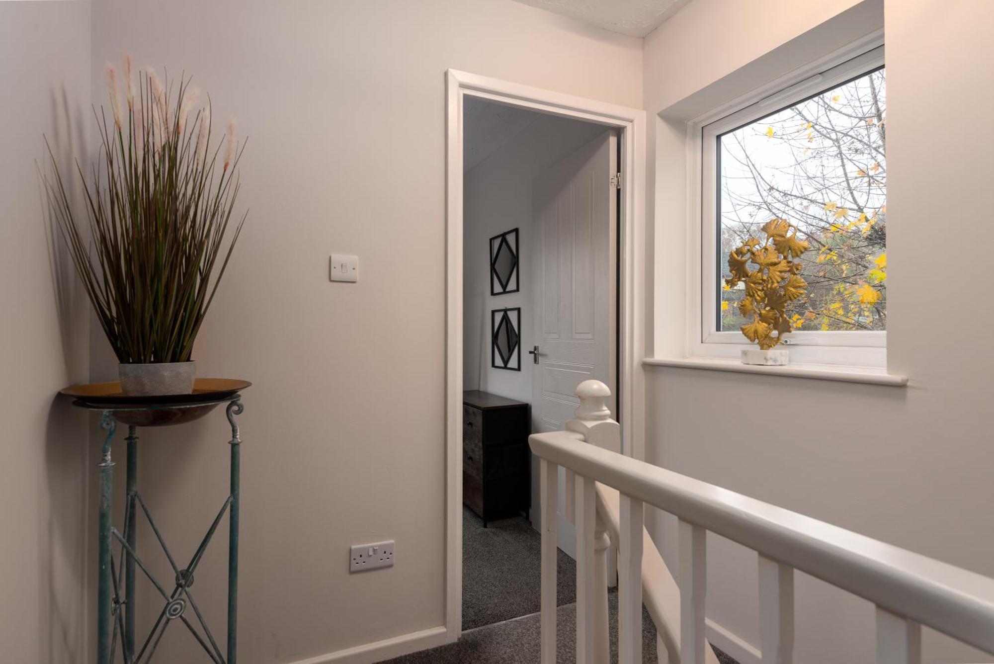 Worcester Fabulous Cherry Tree Mews Self Check In Dogs Welcome By Prior Arrangement , 2 Double Bedrooms ,Super Fast Wi-Fi, With Free Off Road Parking For 2 Vehicles Near Royal Hospital And Woodland Walks ภายนอก รูปภาพ
