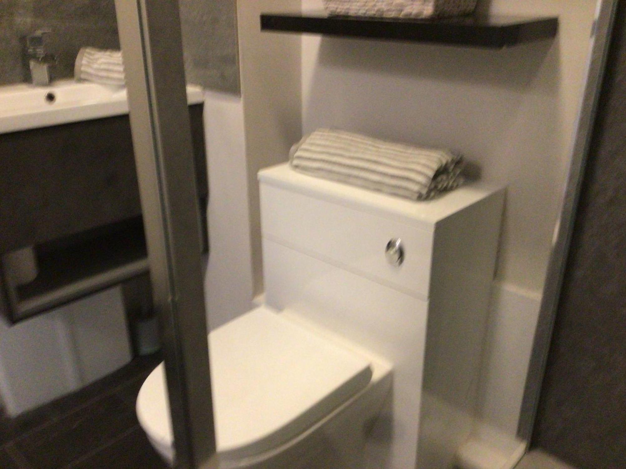 Worcester Fabulous Cherry Tree Mews Self Check In Dogs Welcome By Prior Arrangement , 2 Double Bedrooms ,Super Fast Wi-Fi, With Free Off Road Parking For 2 Vehicles Near Royal Hospital And Woodland Walks ภายนอก รูปภาพ