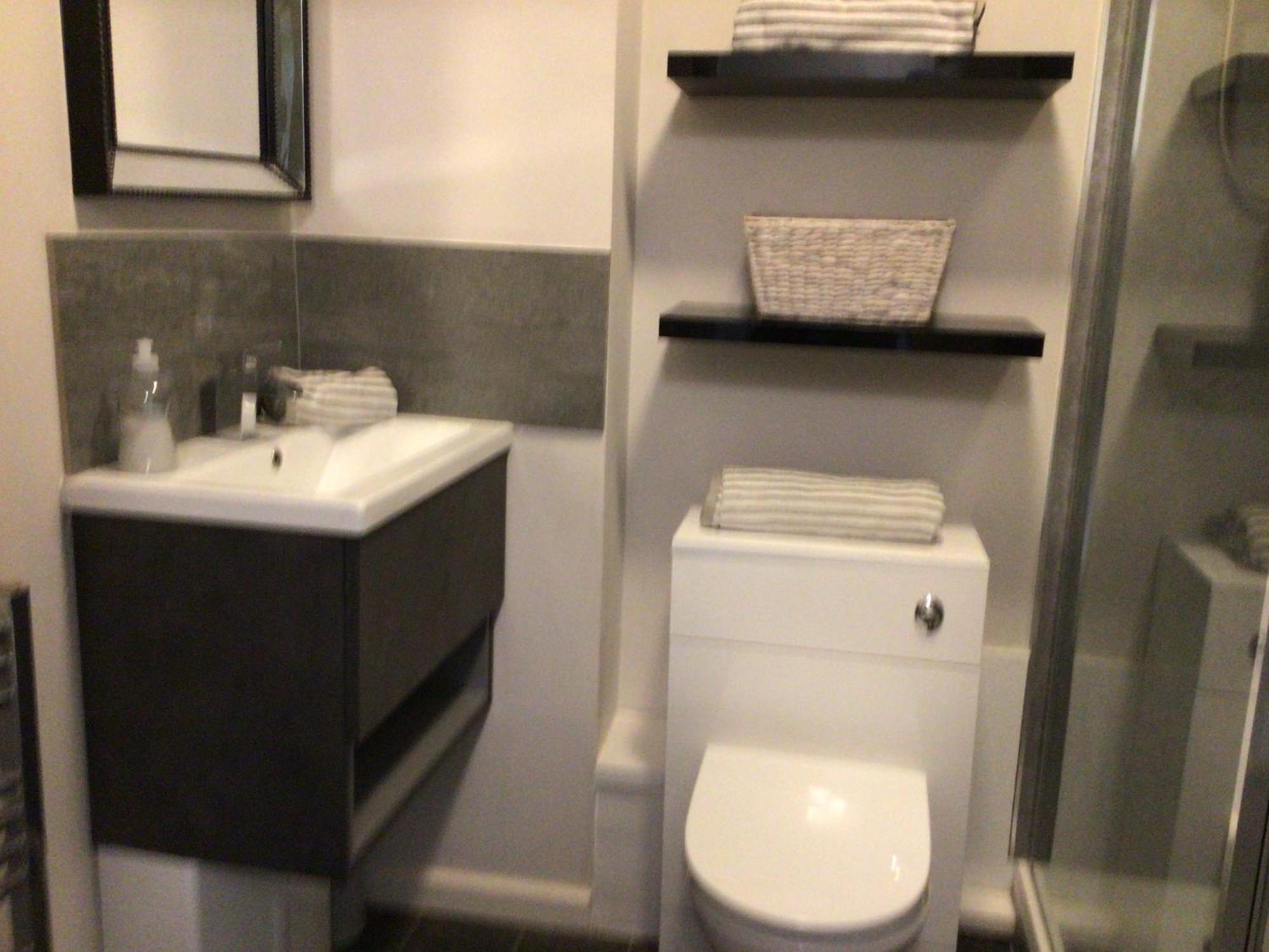 Worcester Fabulous Cherry Tree Mews Self Check In Dogs Welcome By Prior Arrangement , 2 Double Bedrooms ,Super Fast Wi-Fi, With Free Off Road Parking For 2 Vehicles Near Royal Hospital And Woodland Walks ภายนอก รูปภาพ